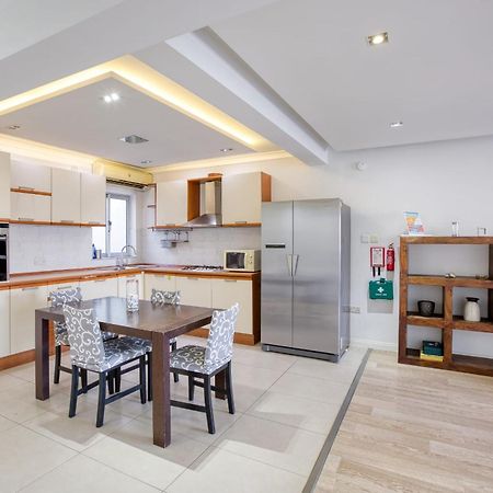 Seafront Apartment-Hosted By Sweetstay Pietà Esterno foto