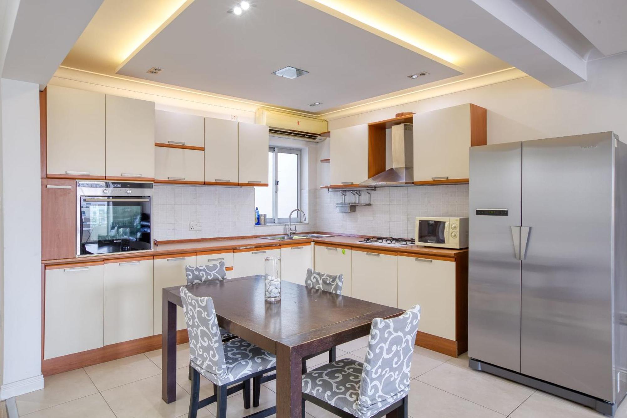 Seafront Apartment-Hosted By Sweetstay Pietà Esterno foto
