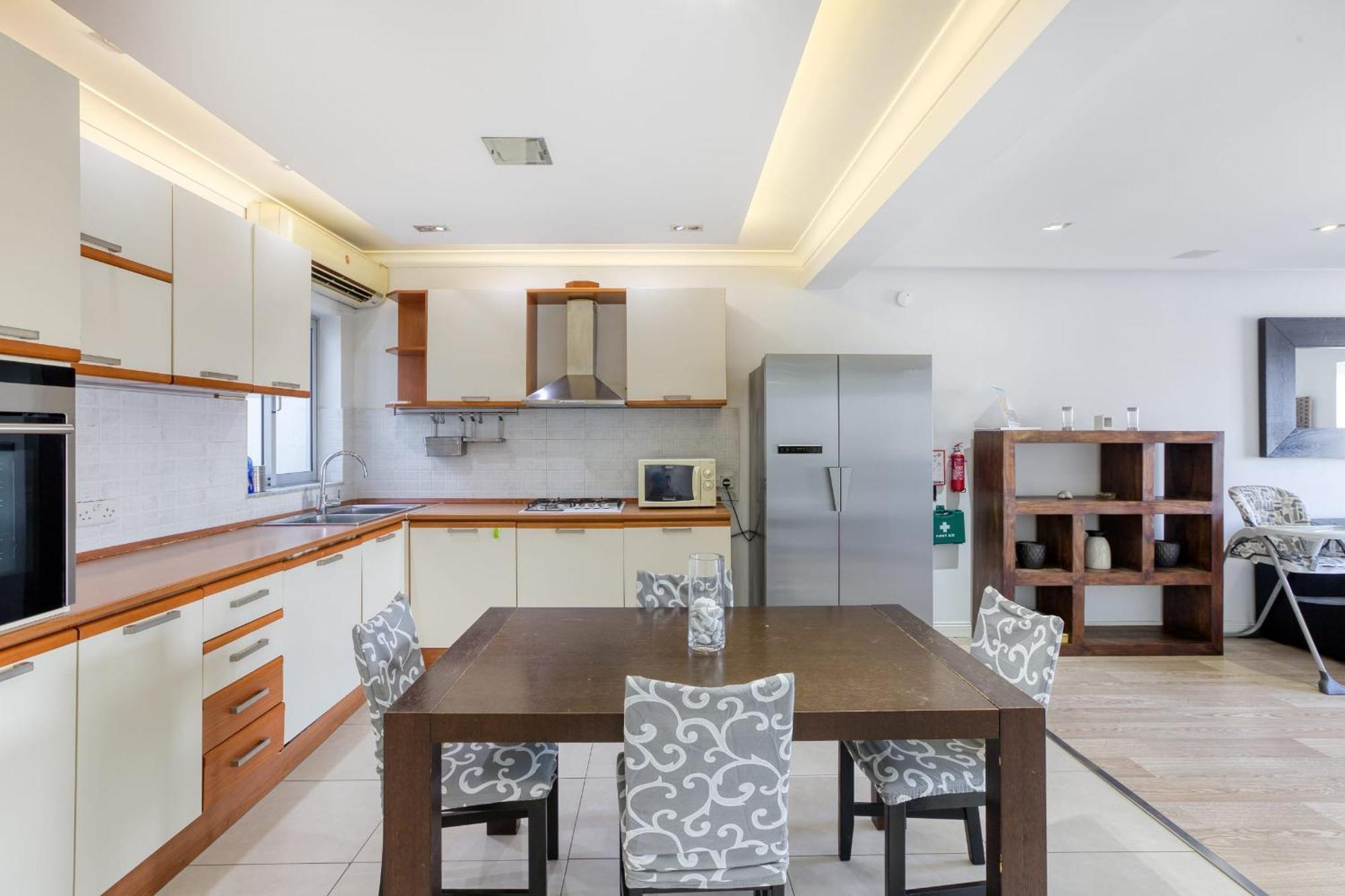 Seafront Apartment-Hosted By Sweetstay Pietà Esterno foto